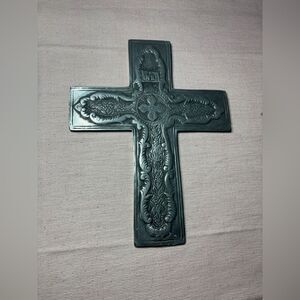 Elegant Cross Home Wall Decor EPC See photos for size references!